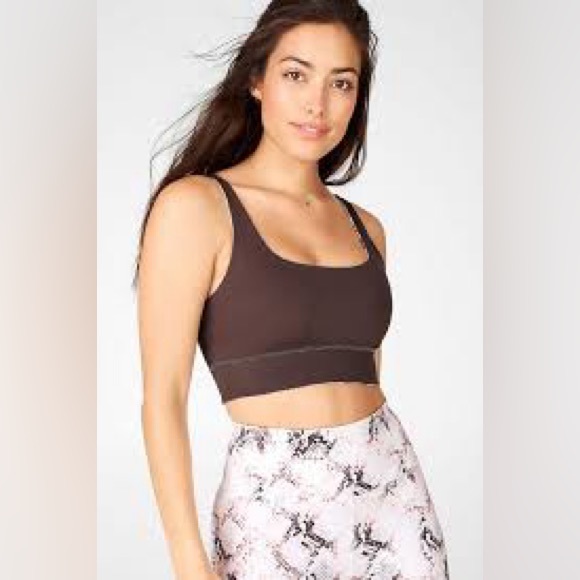 Fabletics SET: Sports Bra + Leggings with FREE Shirt - Picture 9 of 13